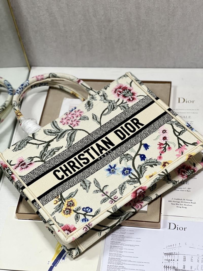 Christian Dior Shopping Bags